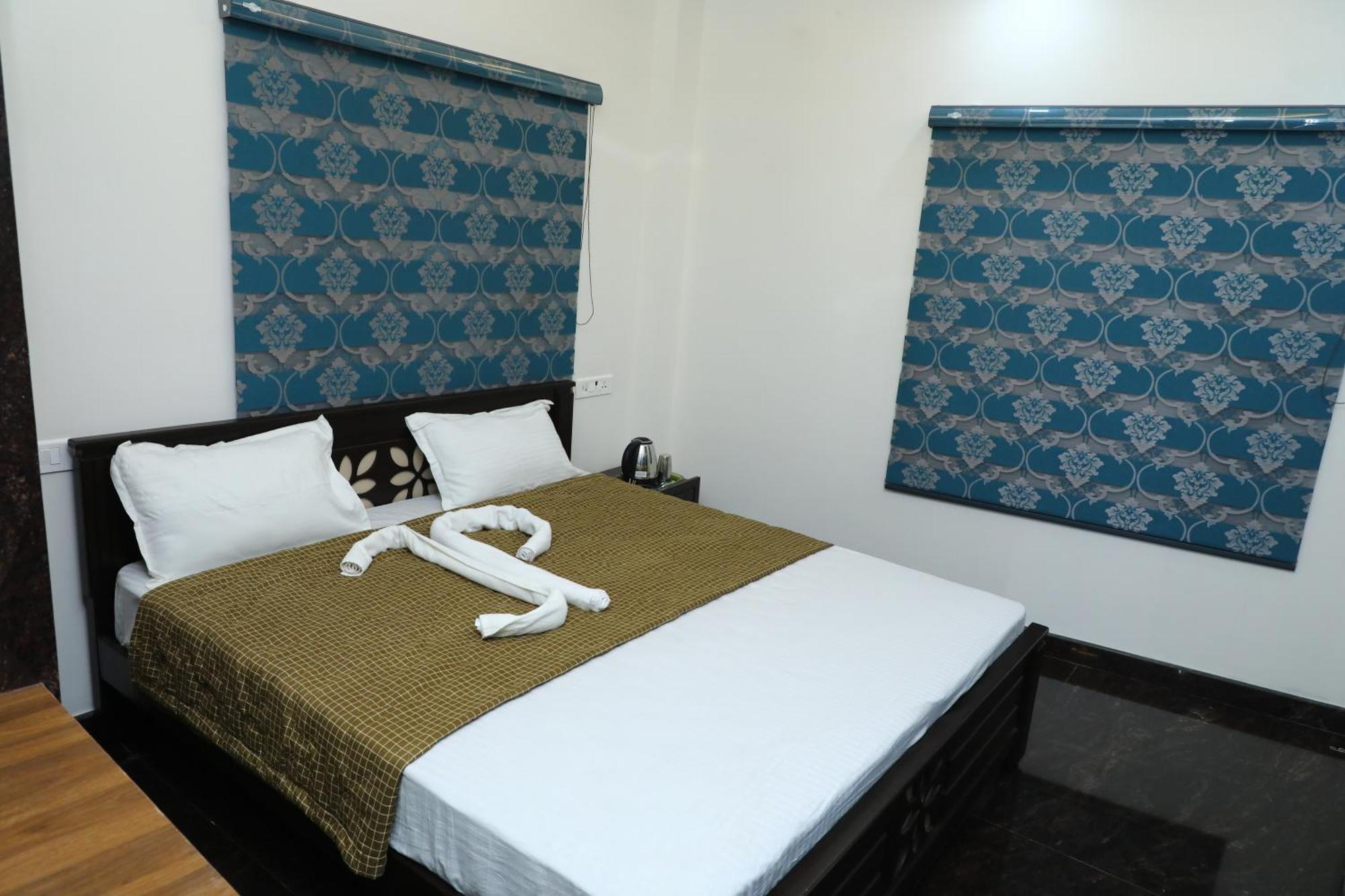 Hotel Jp Residency Yelagiri Esterno foto