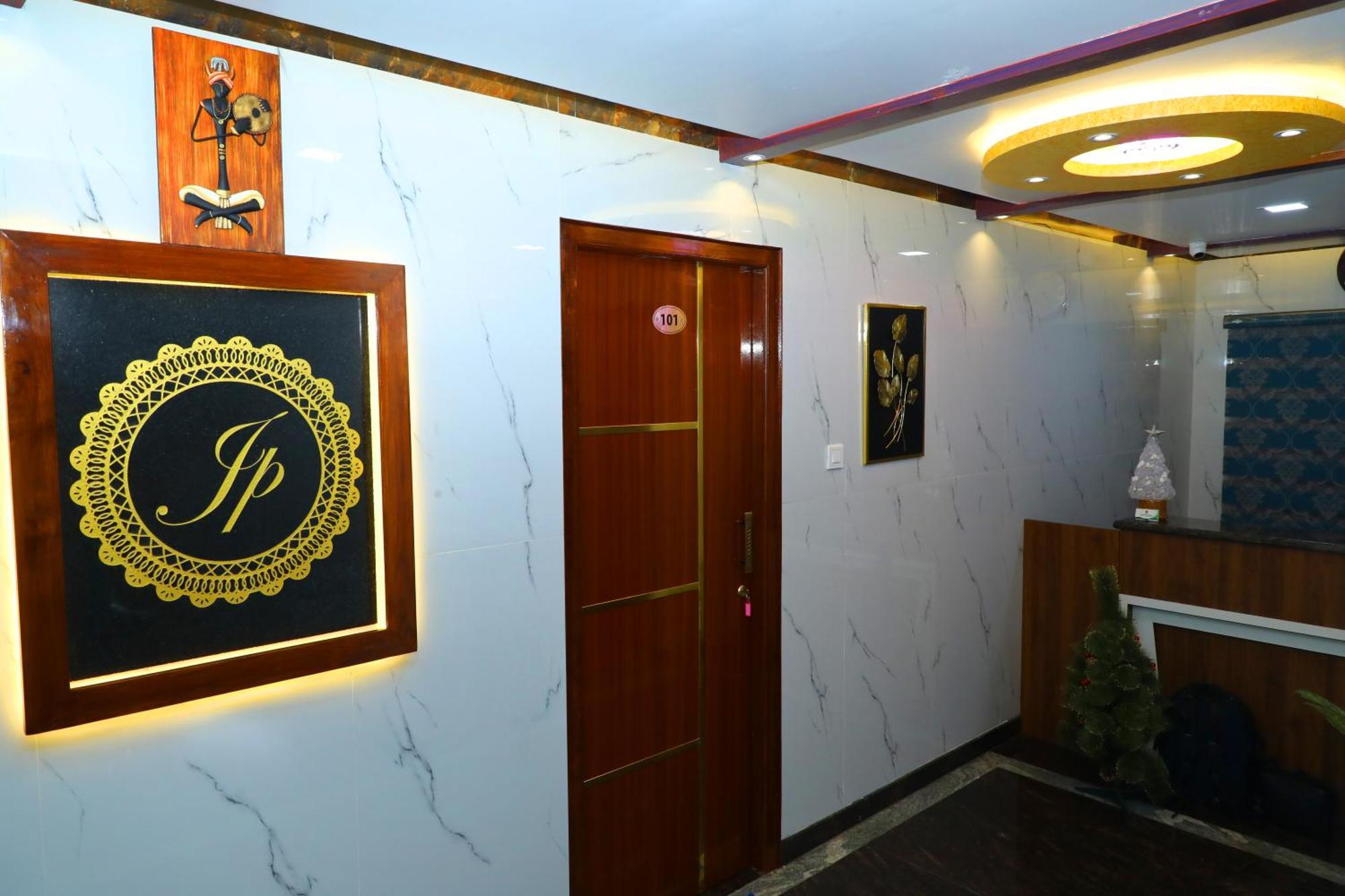 Hotel Jp Residency Yelagiri Esterno foto