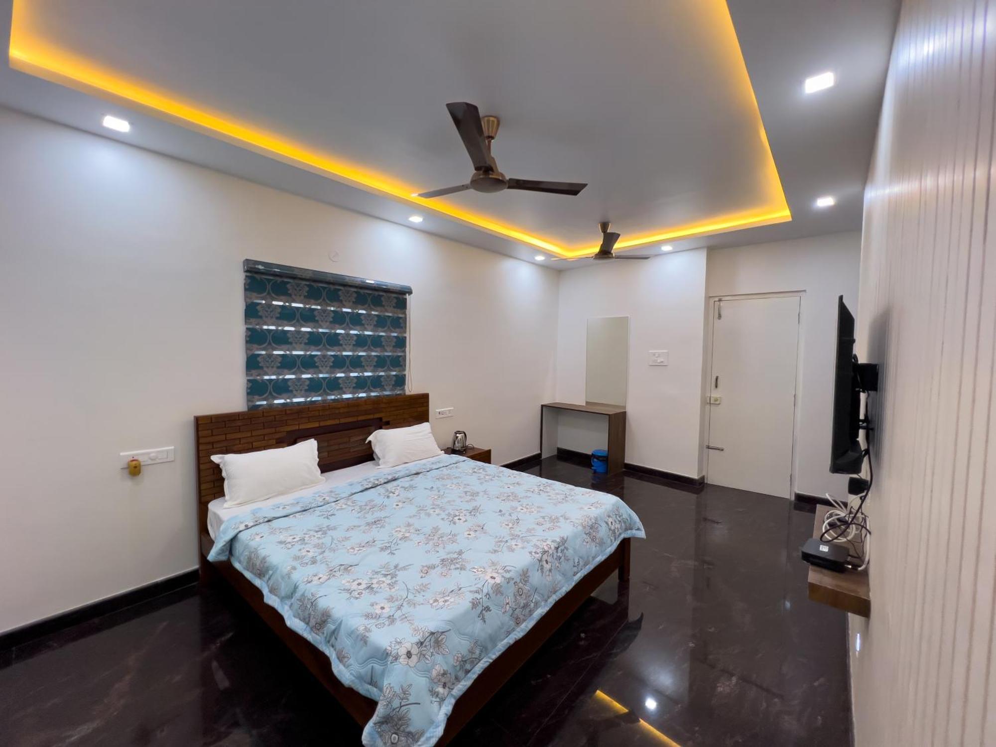 Hotel Jp Residency Yelagiri Esterno foto
